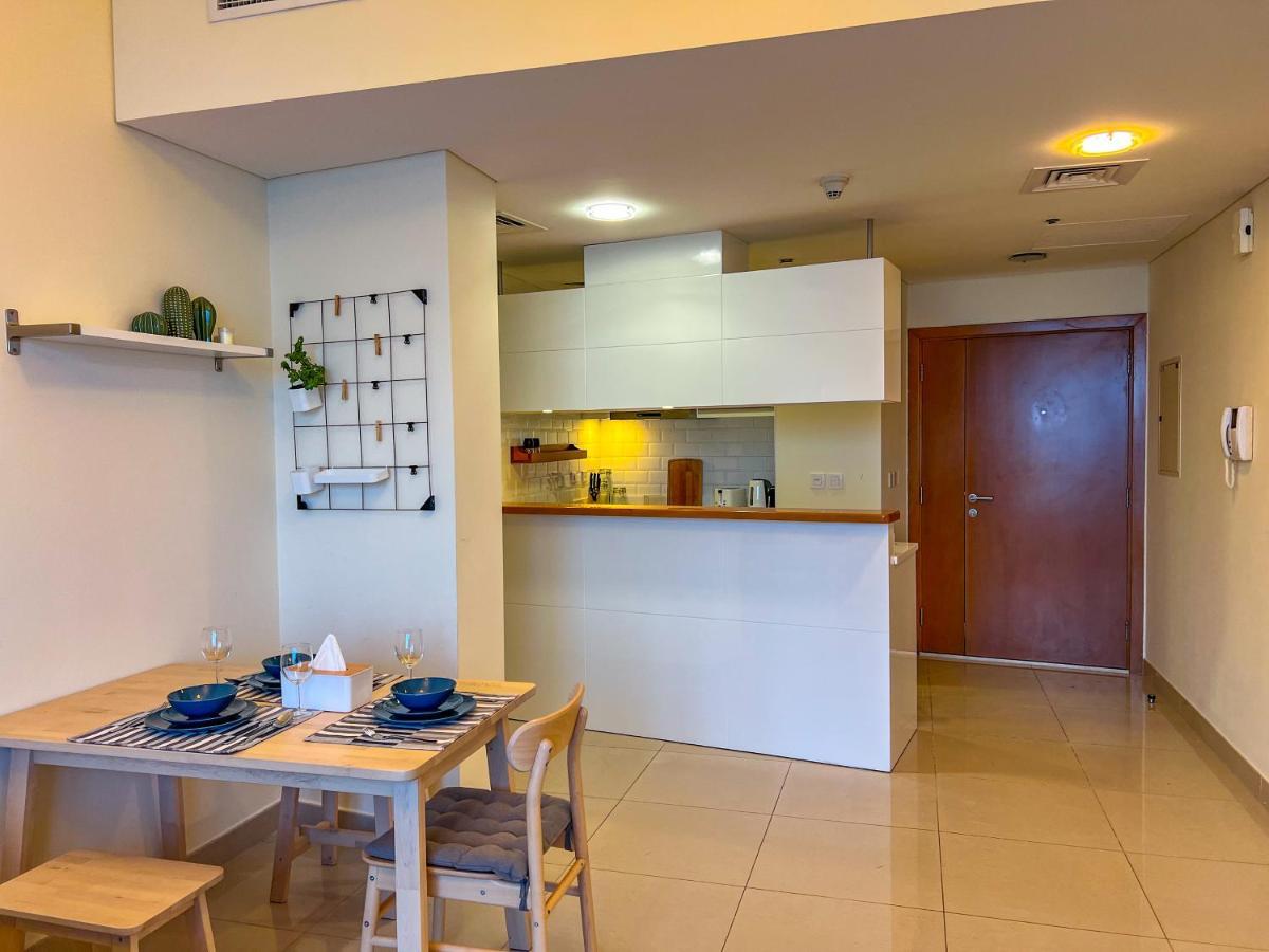 Exquisite, Luxe 1Bd Apartment, Unparalleled Sea Views, Prime Dubai Marina Location & Full Kitchen By "La Buena Vida Holiday Homes Kültér fotó