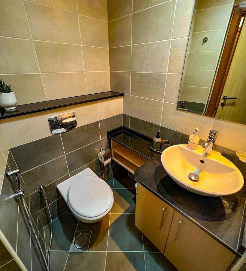 Exquisite, Luxe 1Bd Apartment, Unparalleled Sea Views, Prime Dubai Marina Location & Full Kitchen By "La Buena Vida Holiday Homes Kültér fotó
