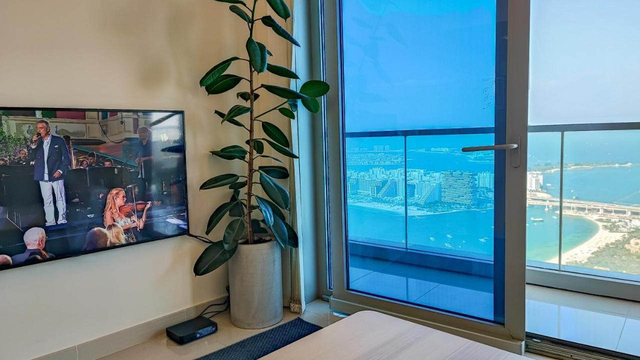 Exquisite, Luxe 1Bd Apartment, Unparalleled Sea Views, Prime Dubai Marina Location & Full Kitchen By "La Buena Vida Holiday Homes Kültér fotó